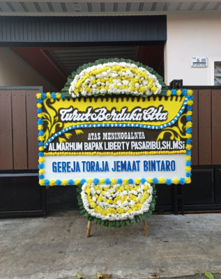 Papan Bunga Duka di Ampenan Selatan